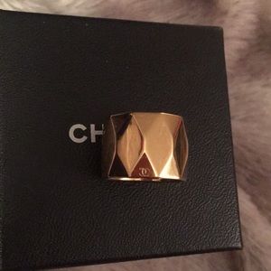 Chanel ring